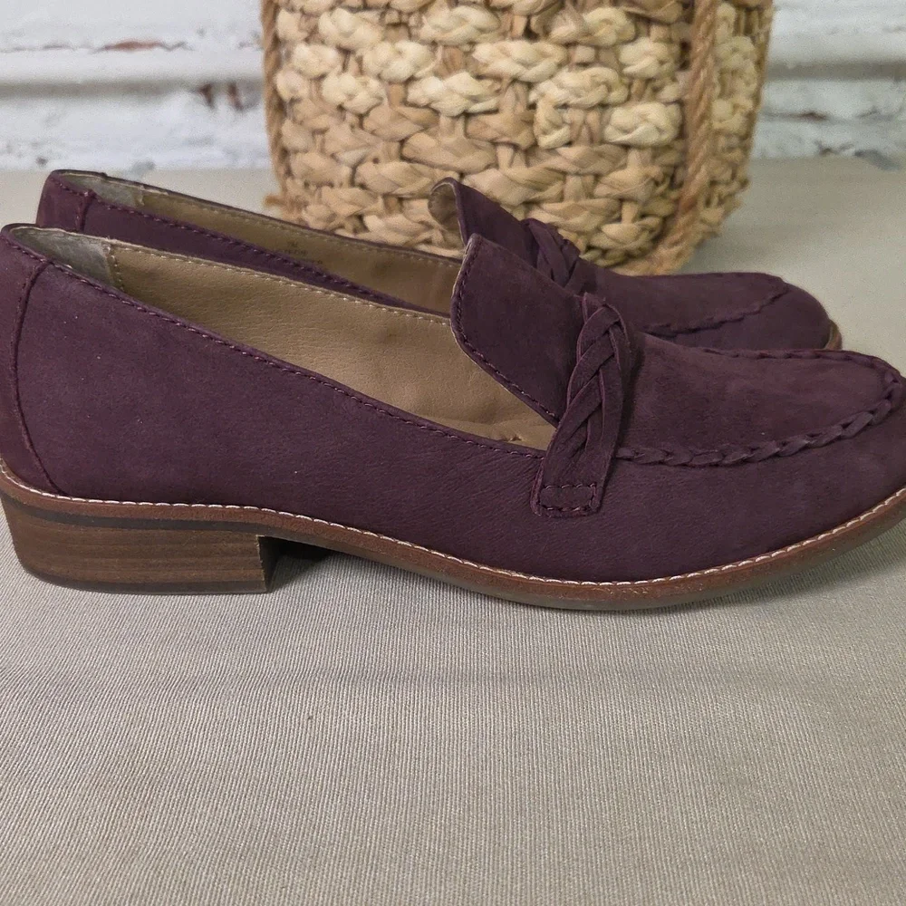 Earth Women's Burgundy Leather Loafers Size 7M